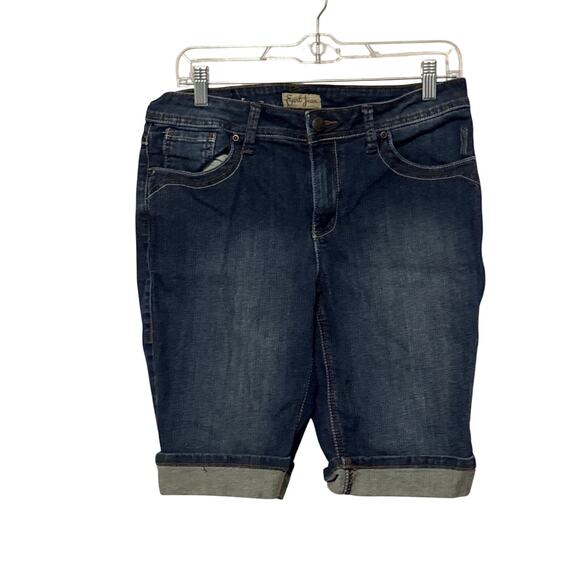 Earl Jean shorts size 10 - Picture 1 of 3